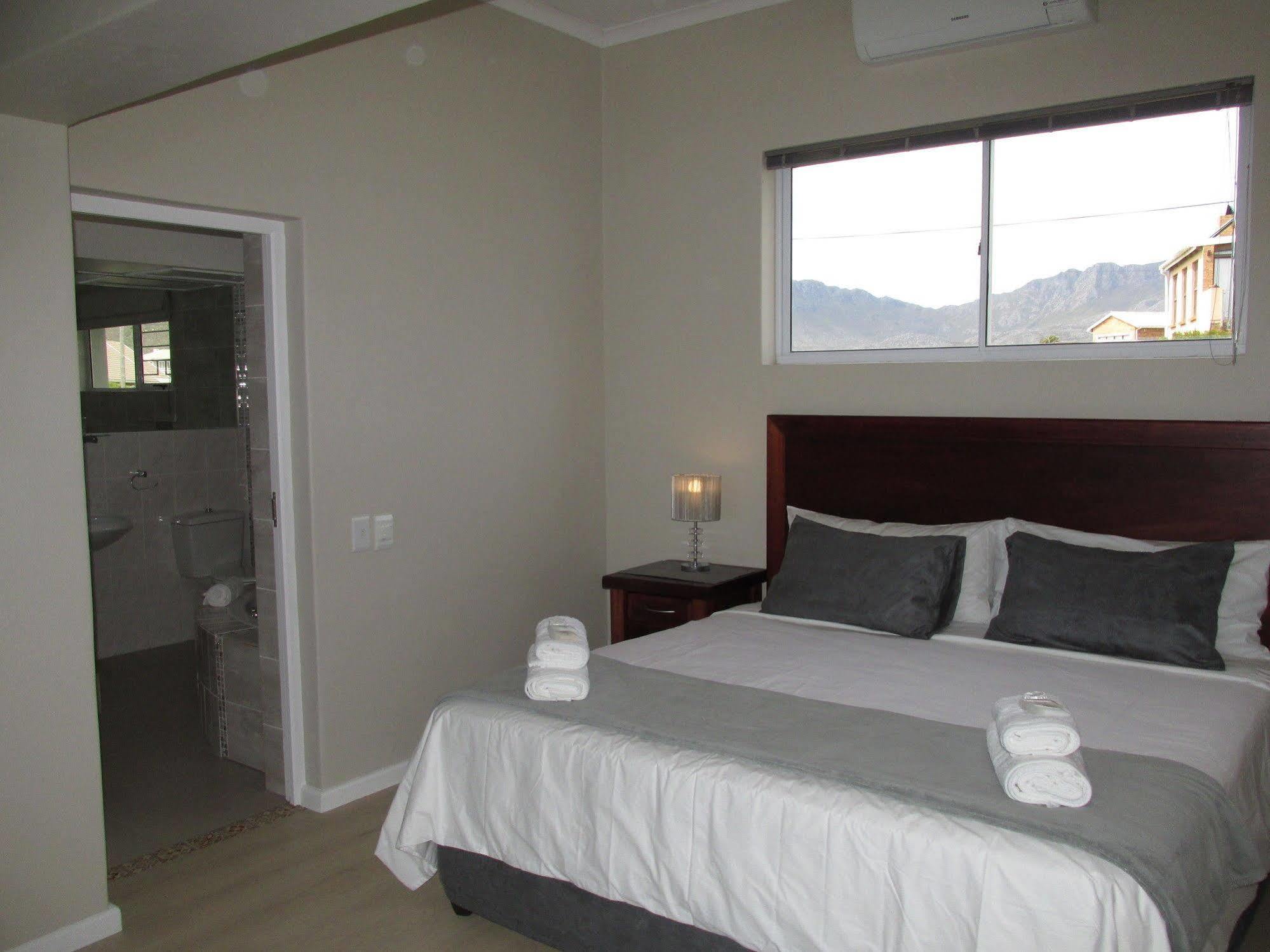 Belle Mer Guest House Pringle Bay Exterior photo
